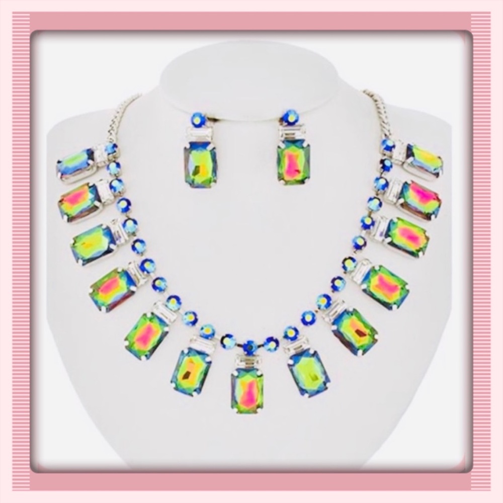 🛍Necklace Earrings Set 🛍